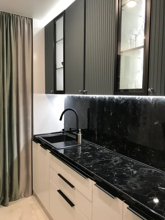 3-комнатная квартира около моря