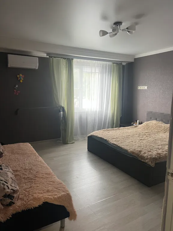 Квартира Уютная квартира в центре Гагры с видом на море — Гагра