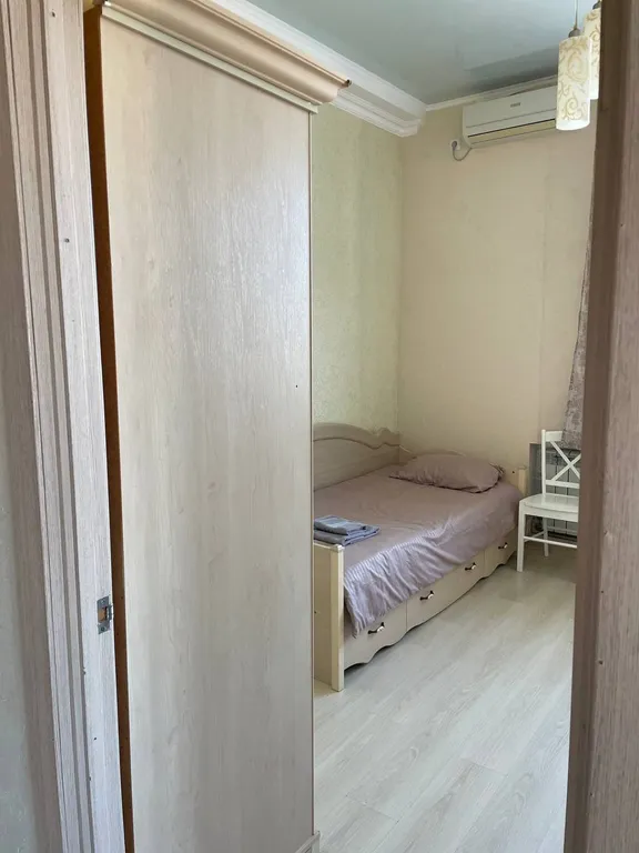 2-комнатная квартира около Парка Победы