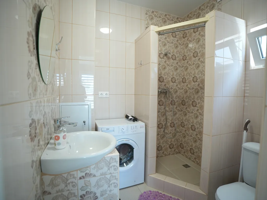 Квартира Квартира Уютная студия в центре — Сириус