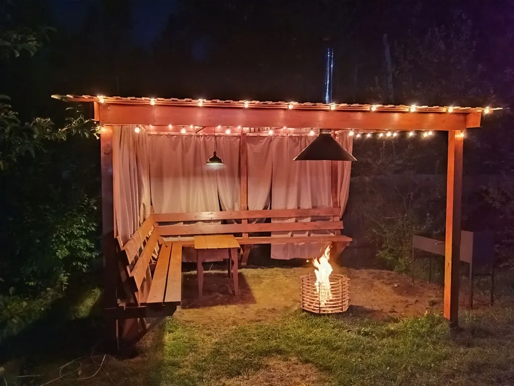 Гостевой дом "Под кедром"