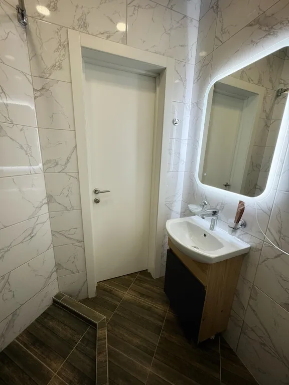 Апартаменты в 3 минутах до моря с видом на море и горы