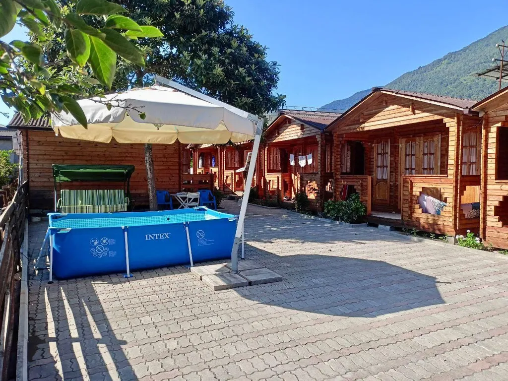 Коттедж 1-комнатный Дом — Гагра