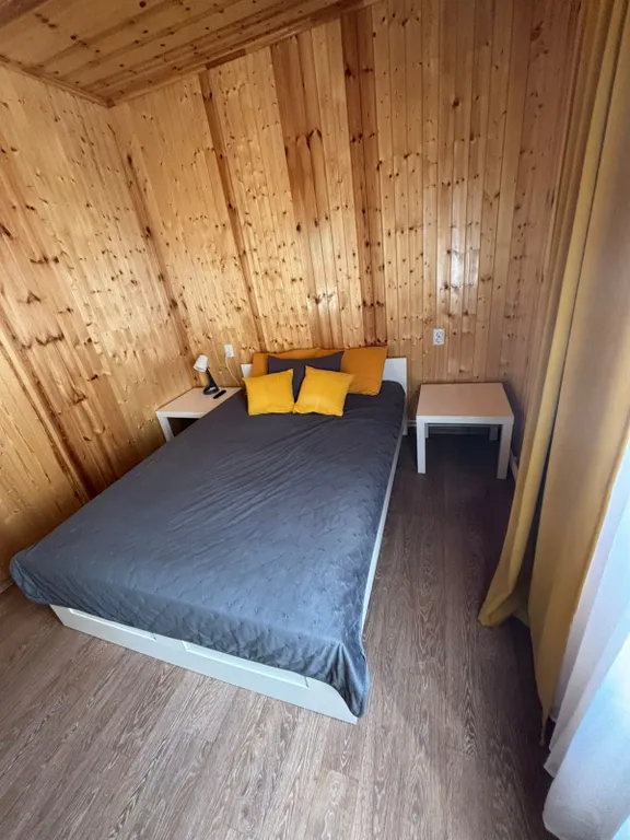 Дом с большой терассой