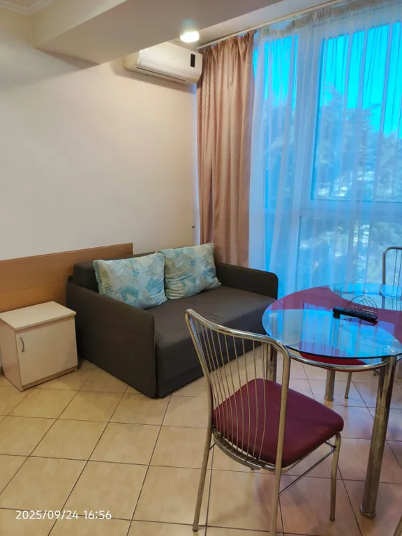 Светлая квартира с хорошим ремонтом в новом доме