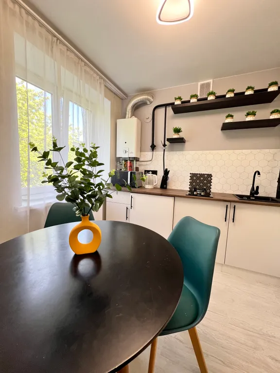 Квартира 2-комнатная Квартира — Калининград