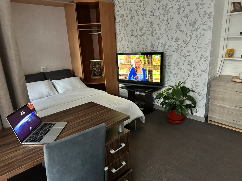 1-комнатная квартира рядом с клиниками Алмазова, Альмадея, Пульманалог