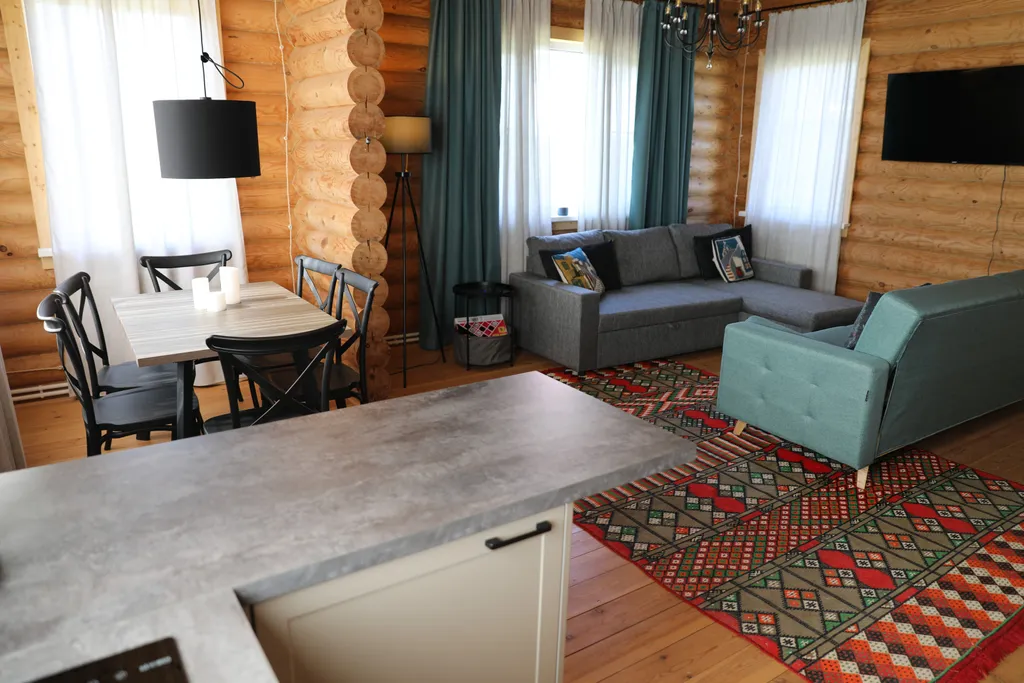 Коттедж Уютный дом на берегу озера — Москва