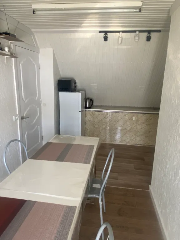 Просторное жилье из двух комнат с новым ремонтом