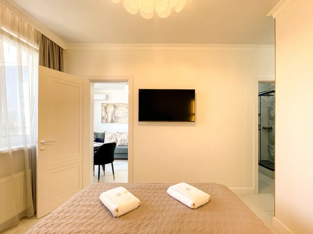 Апартаменты с дизайнерским ремонтом в ЖК Фрукты