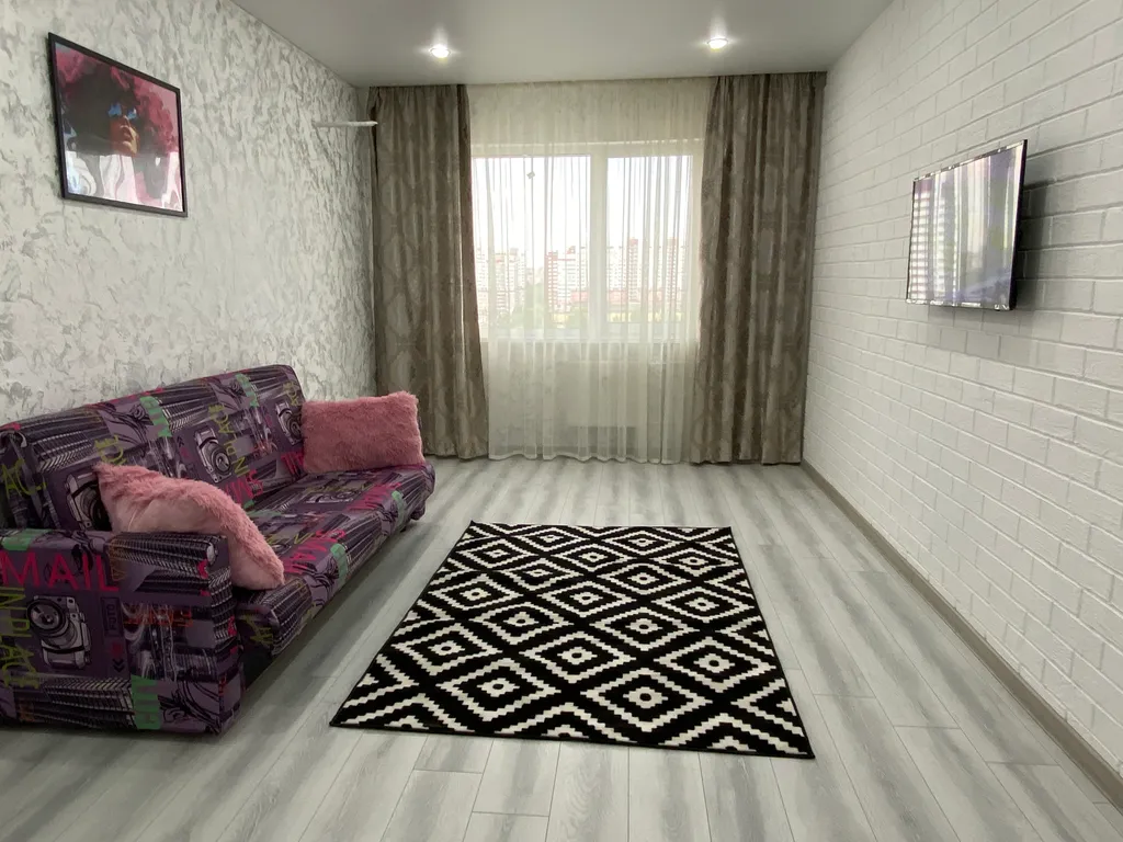 Стильная квартира в новом ЖК — аренда посуточно в Оренбург