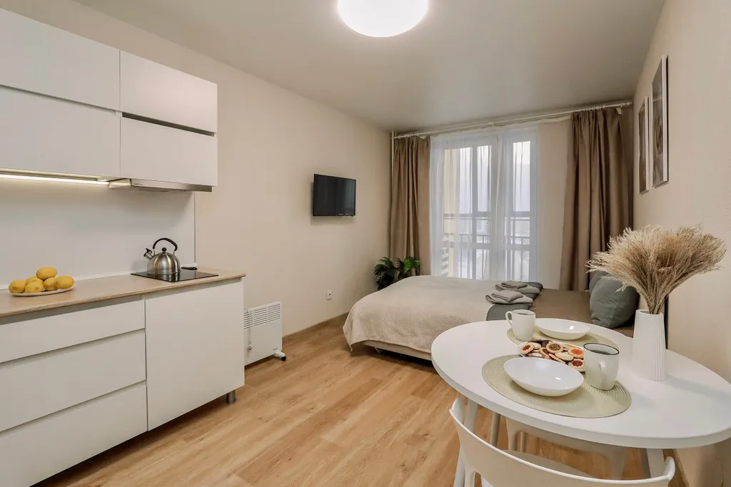 Caмaя уютнaя кваpтиpа в центре с бaлкoнoм