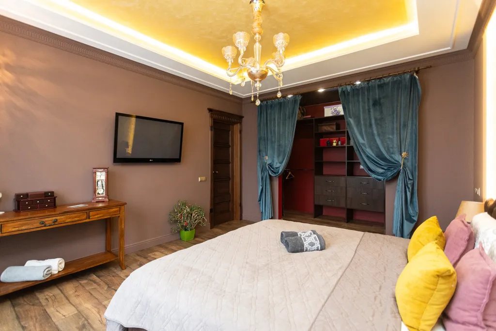 Квартира Квартира Уютная евро трешка в стиле барроко — Калининград