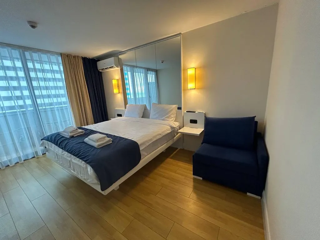 Квартира Апартаменты студия в центре города в Orbi city с видом на море и горы — Батуми