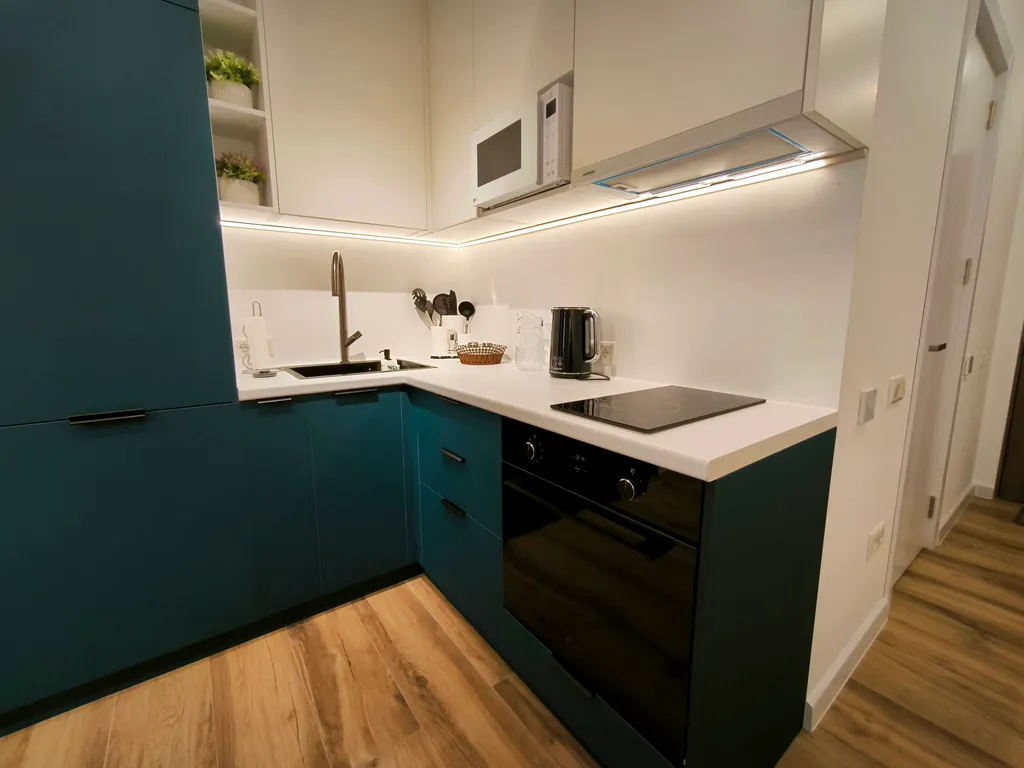 Ваша теплая и стильная гавань у моря Sea Wave Apartment