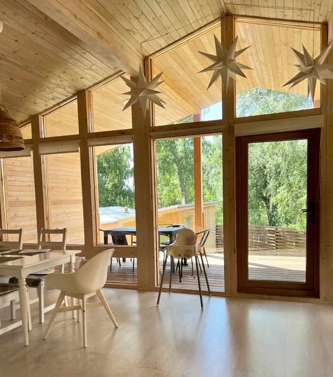 Дом на берегу озера Чебаркуль