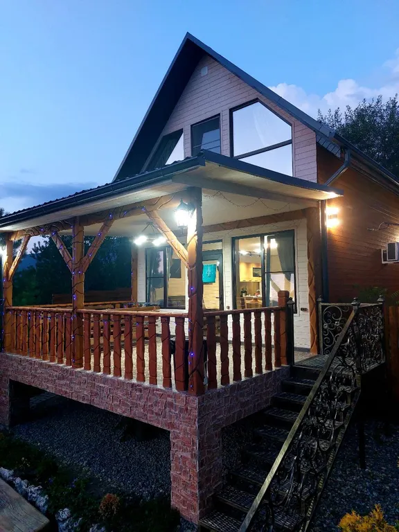 Коттедж с видом на горы