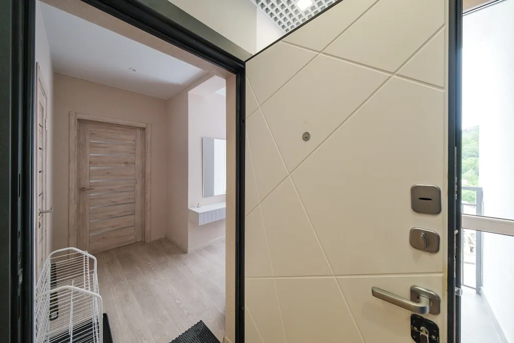 Уютная просторная студия для двоих или с ребёнком