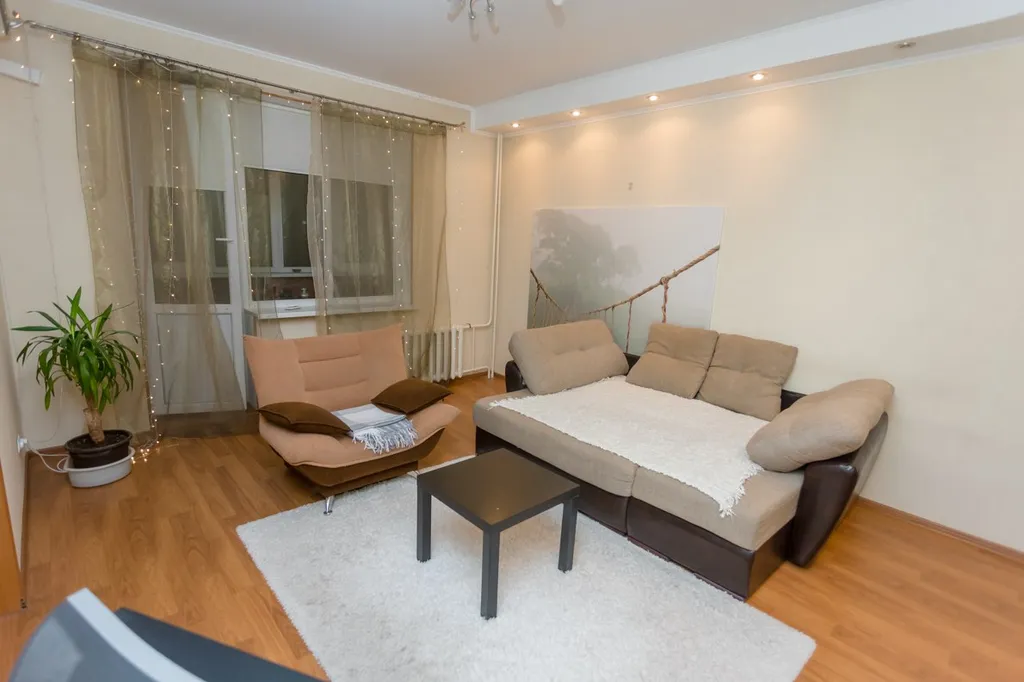 Квартира Уютная квартира на сутки — Курск