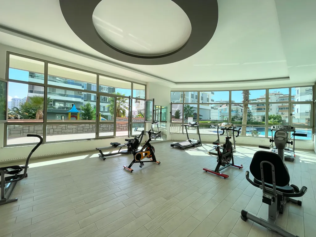 Просторная шикарная квартира в хорошем комплексе