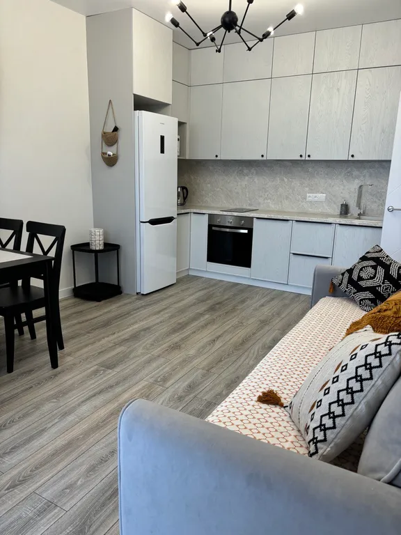 106 евродва с бассейном