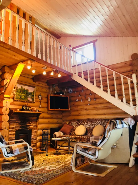 Коттедж Лада в черте города с сауной