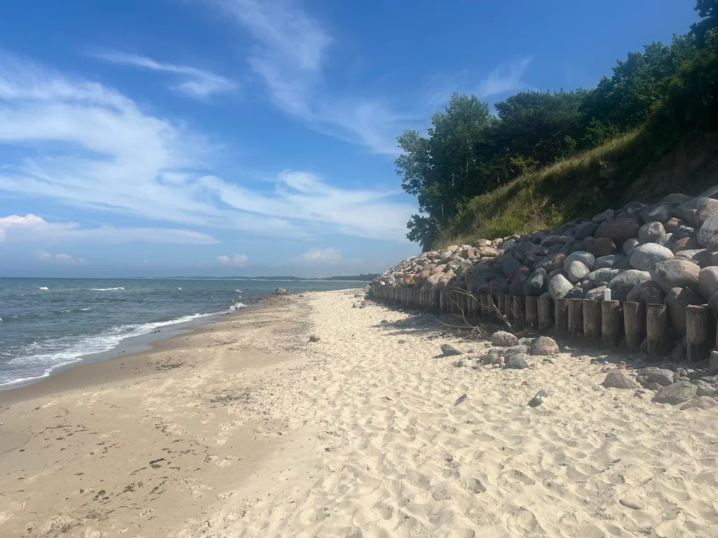 Уютный летний домик, недалеко от моря ждёт Вас