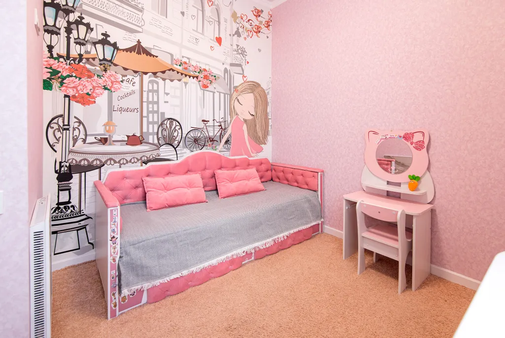 Дом Кантри со своим двором и парковкой