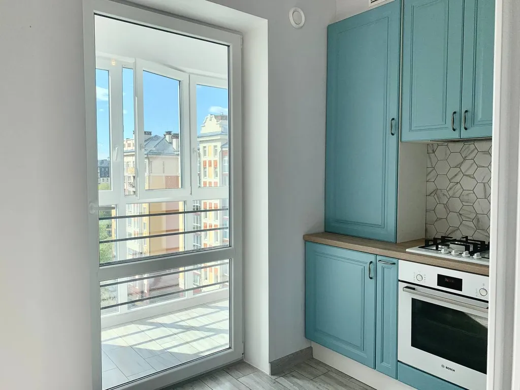 Новая уютная квартира с видом на море и лес