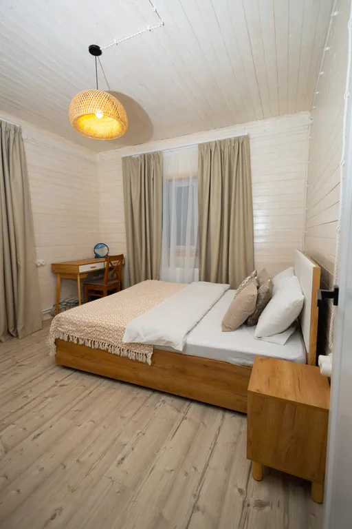 Домик вдали от городской суеты