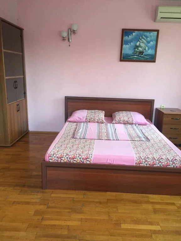 7-комнатный Дом