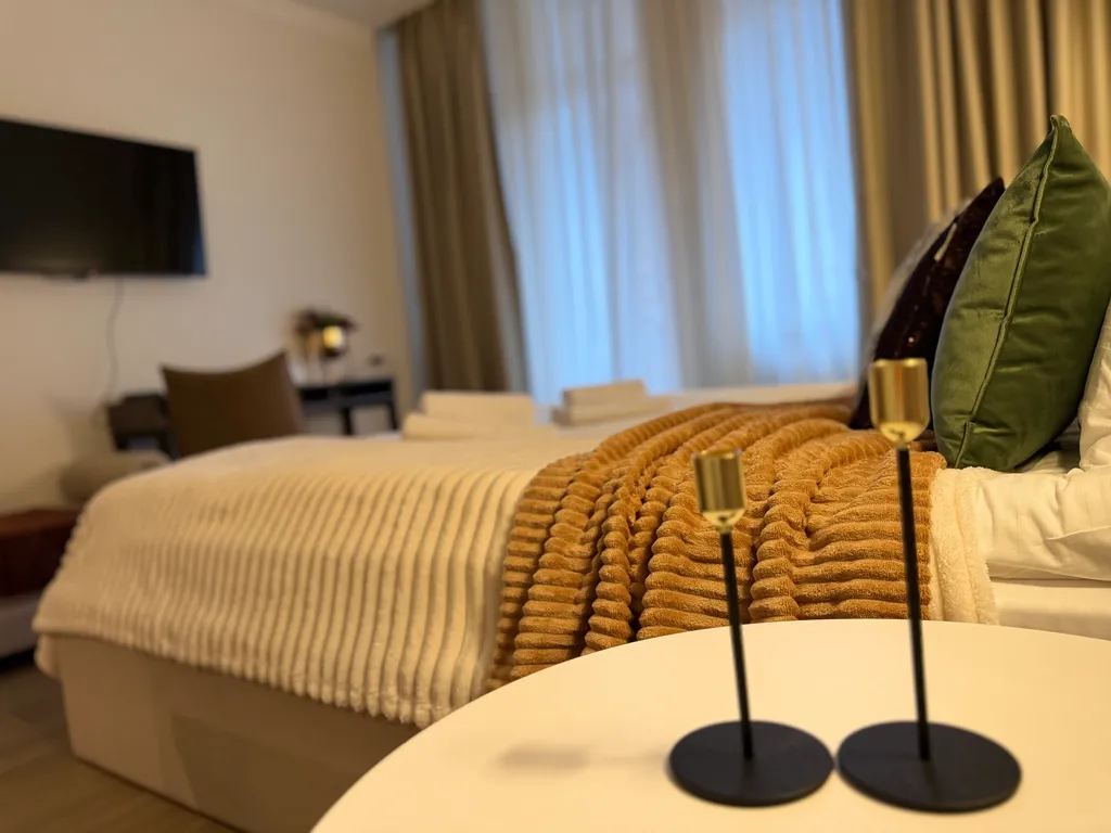 Студия в современном апарт-отель Таукель в самом центре Домбая