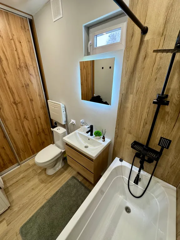 Уютный загородный дом с баней