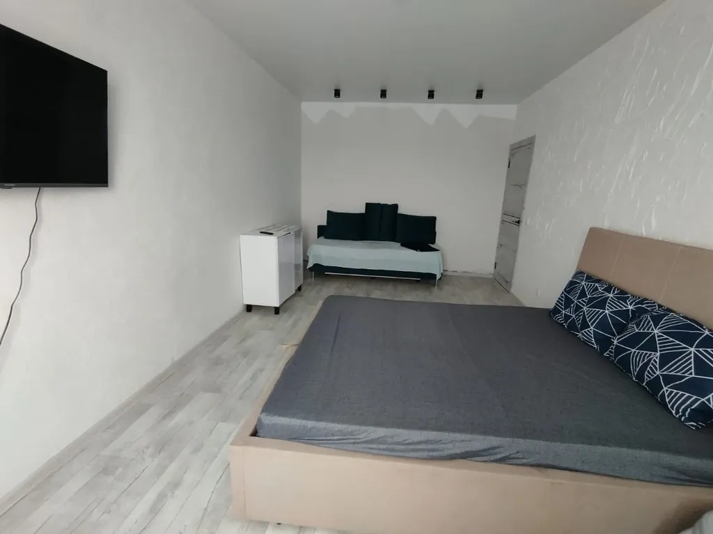 Видовая квартира у Ледового дворца и набережной Волги