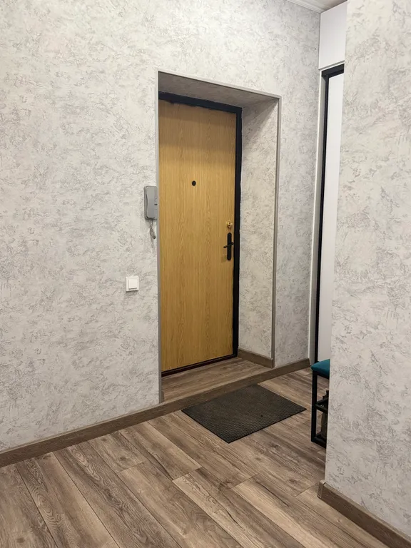 Квартира с новым ремонтом и мебелью