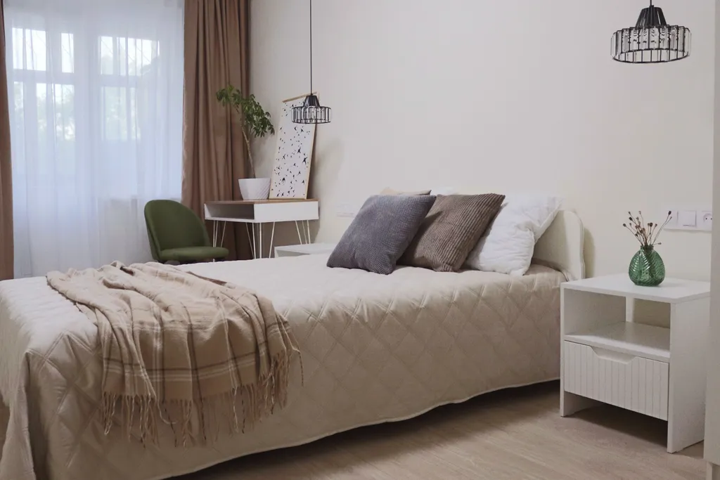 Уютная трехкомнатная квартира с дизайнерским ремонтом