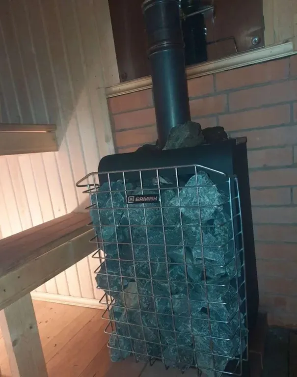 Дом-баня с видом на лес