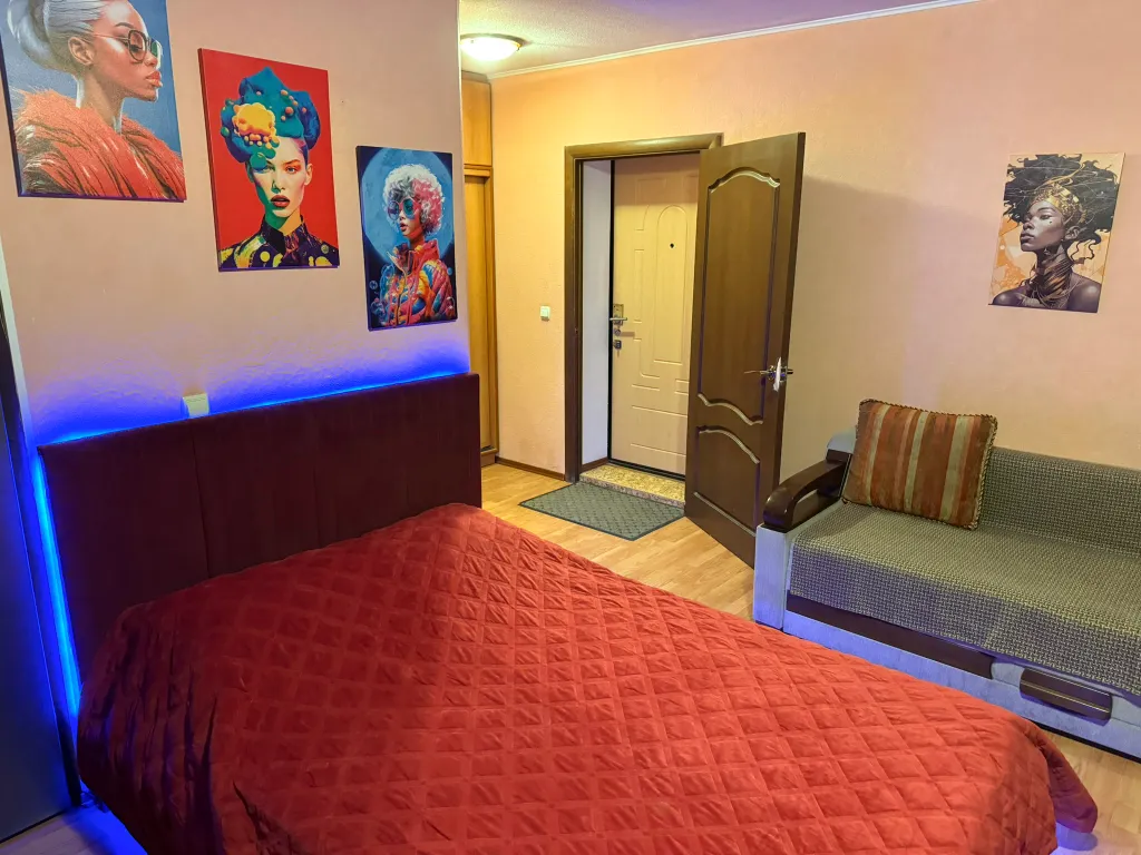 Чистота и уют возле НПИ, НГМА, Ледового, Космоса и М4