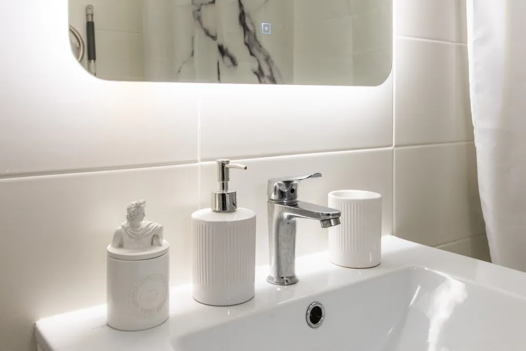 Современная красивая 1-комнатная квартира