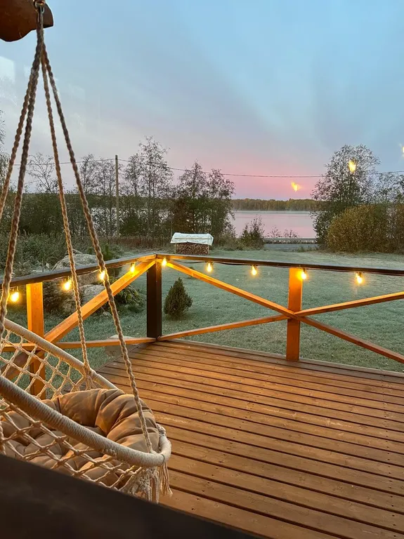 Коттедж Дом с видом на озеро — Крошнозеро