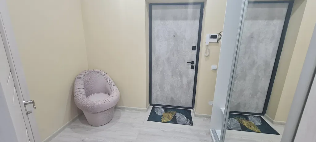 Уютная квартира-студия в новом ЖК недалеко от центра города