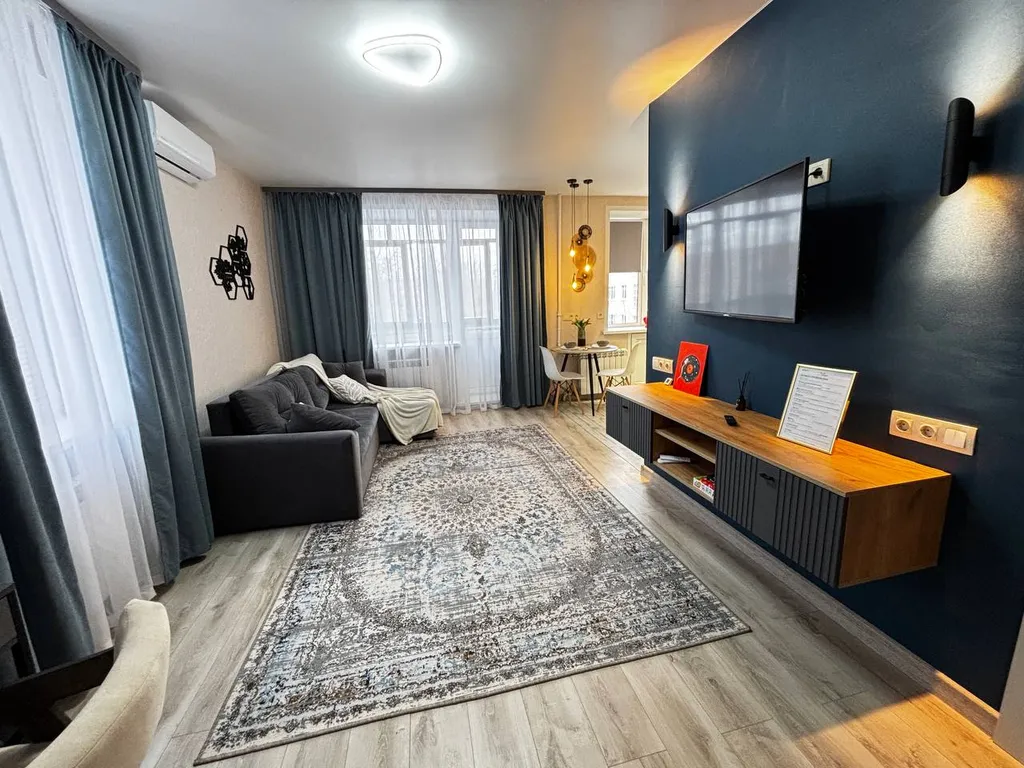 Студия на Бундурина