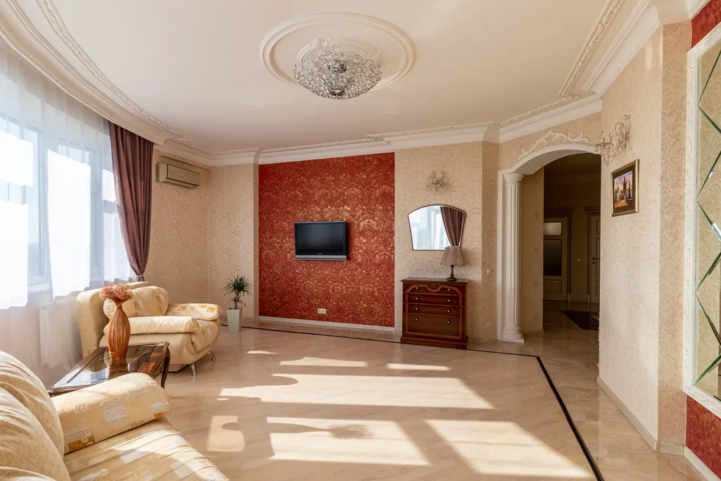 Большая 3-к квартира в центре города