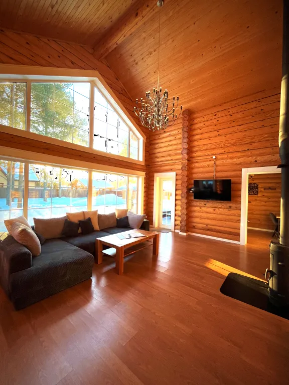 6-комнатный Дом