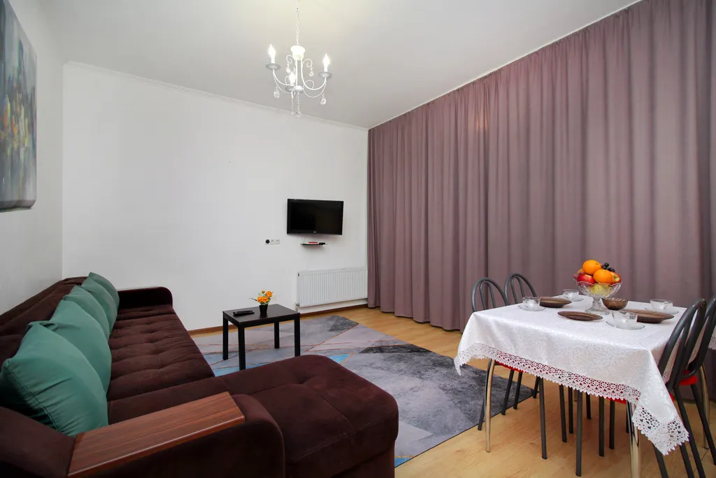 Уютная квартира — аренда посуточно в Алматы