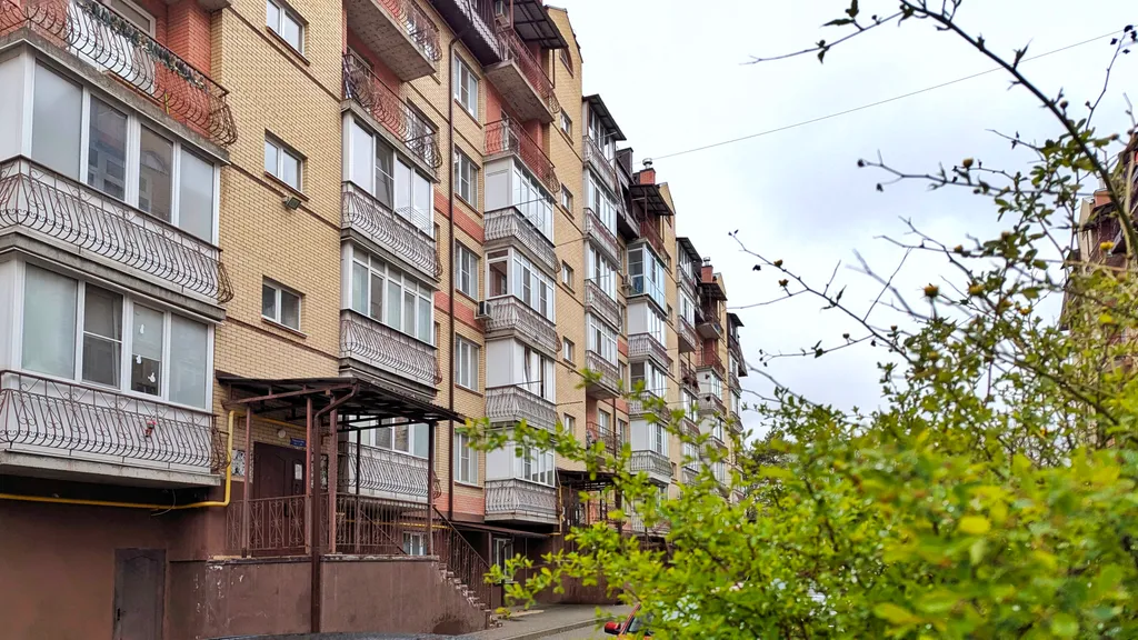 Светлая квартира c открытым балконом