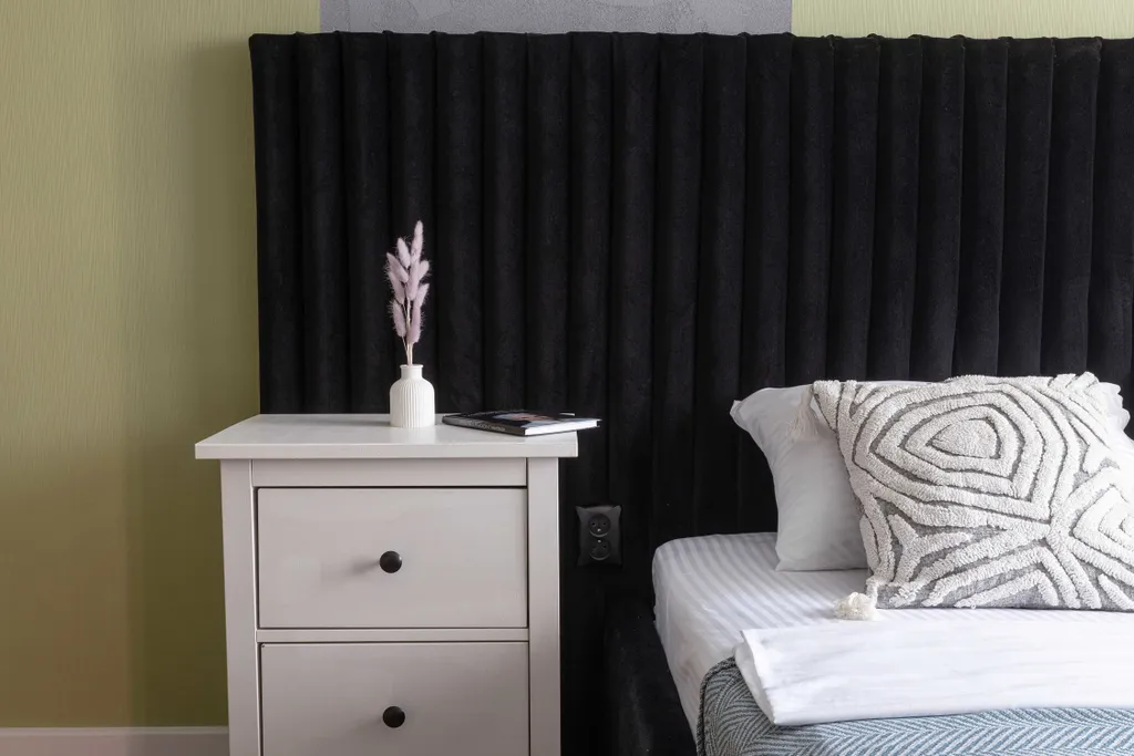 Двушка рядом с М4 и ТЦ Твой Дом