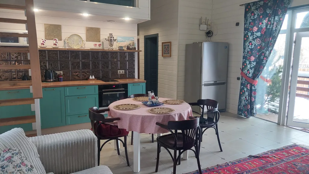 Дом - шале с сауной в историческом центре города