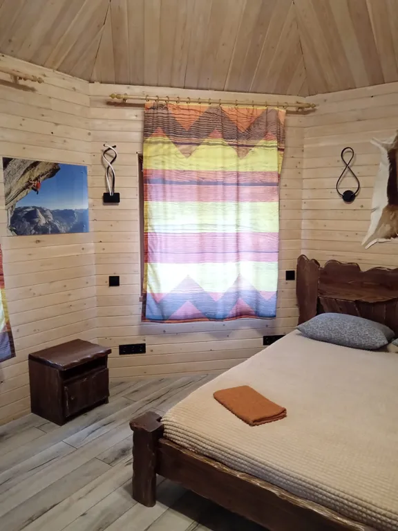 Африка - яркий коттедж для 2-3 семей