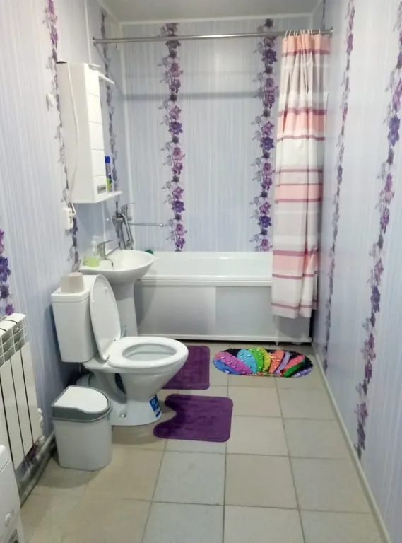 Уютный гостевой домик во дворе частной усадьбы